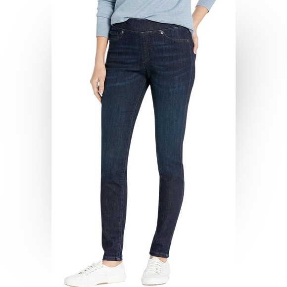 Amazon Essentials Women's Mid-Rise
Stretch Pull-On Jegging Size 18 weekend
Wear - Picture 1 of 8